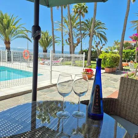 Apartment 8i Ocean Front Playa 4