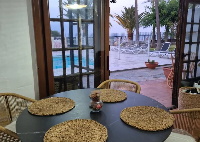 8i Ocean Front Playa 4 *